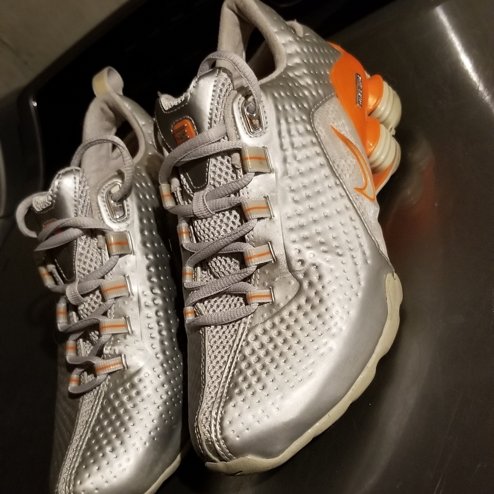 Nike Shox Shoes